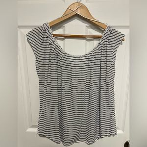 Lauren Conrad striped top tie up stripe
Nautical spring large 100 percent cotton